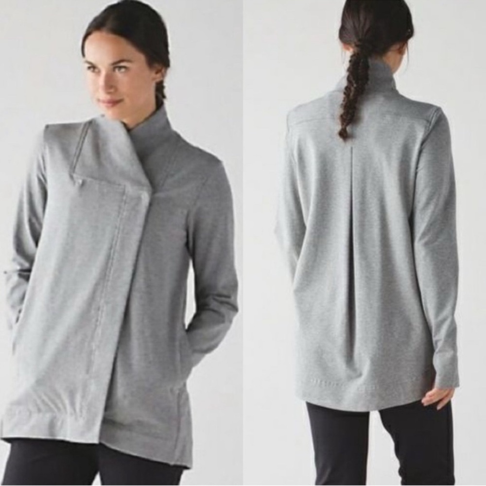 LULULEMON gray Belle 2-Snap wrap sweatshirt Jacket size 2